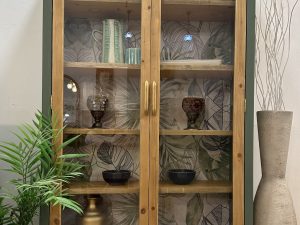Vitrina de madera "Talia"